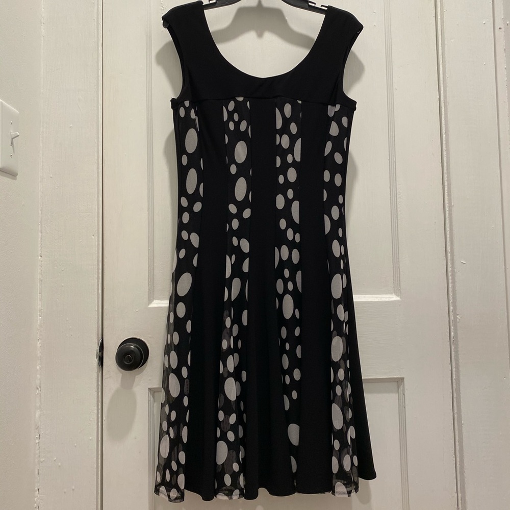 Ladies dress